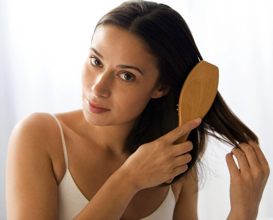 how to keep fit by combing the hair