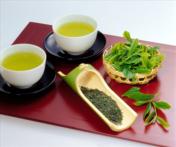 enjoy green tea without suffering from its caffeine side effects