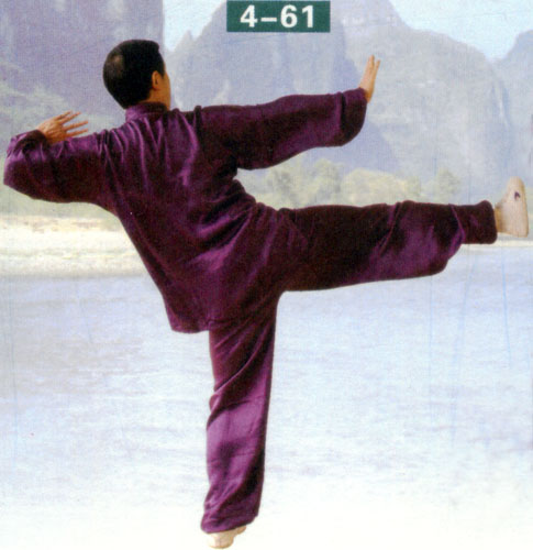 jade girl works at shuttles in form of chen style taiji