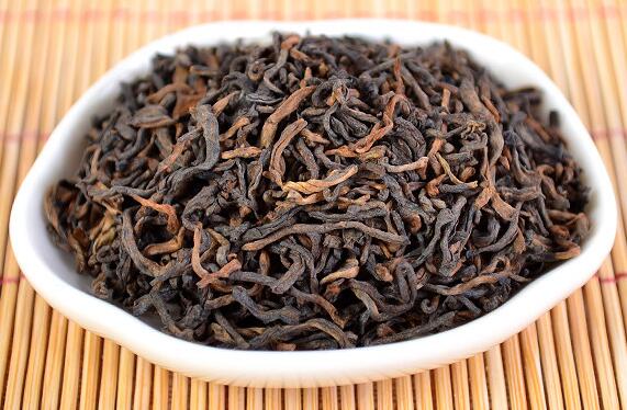 gong ting (palace puer) tea, famous chinese tea