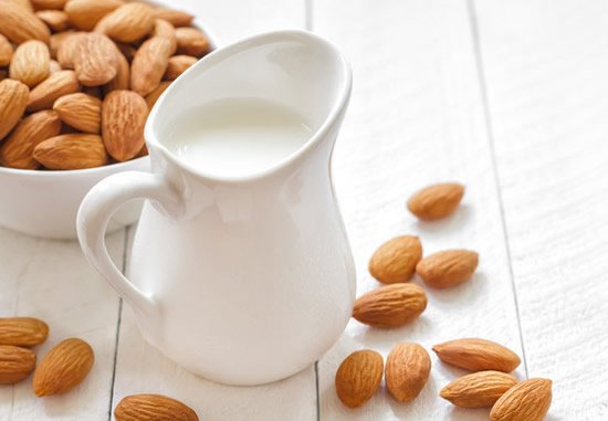 almond milk is a great natural home remedy for dry skin