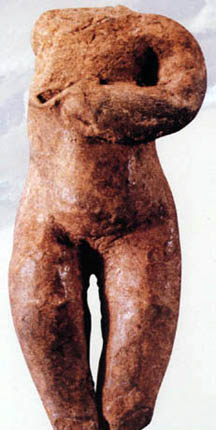 pottery sculpture of pregnant women